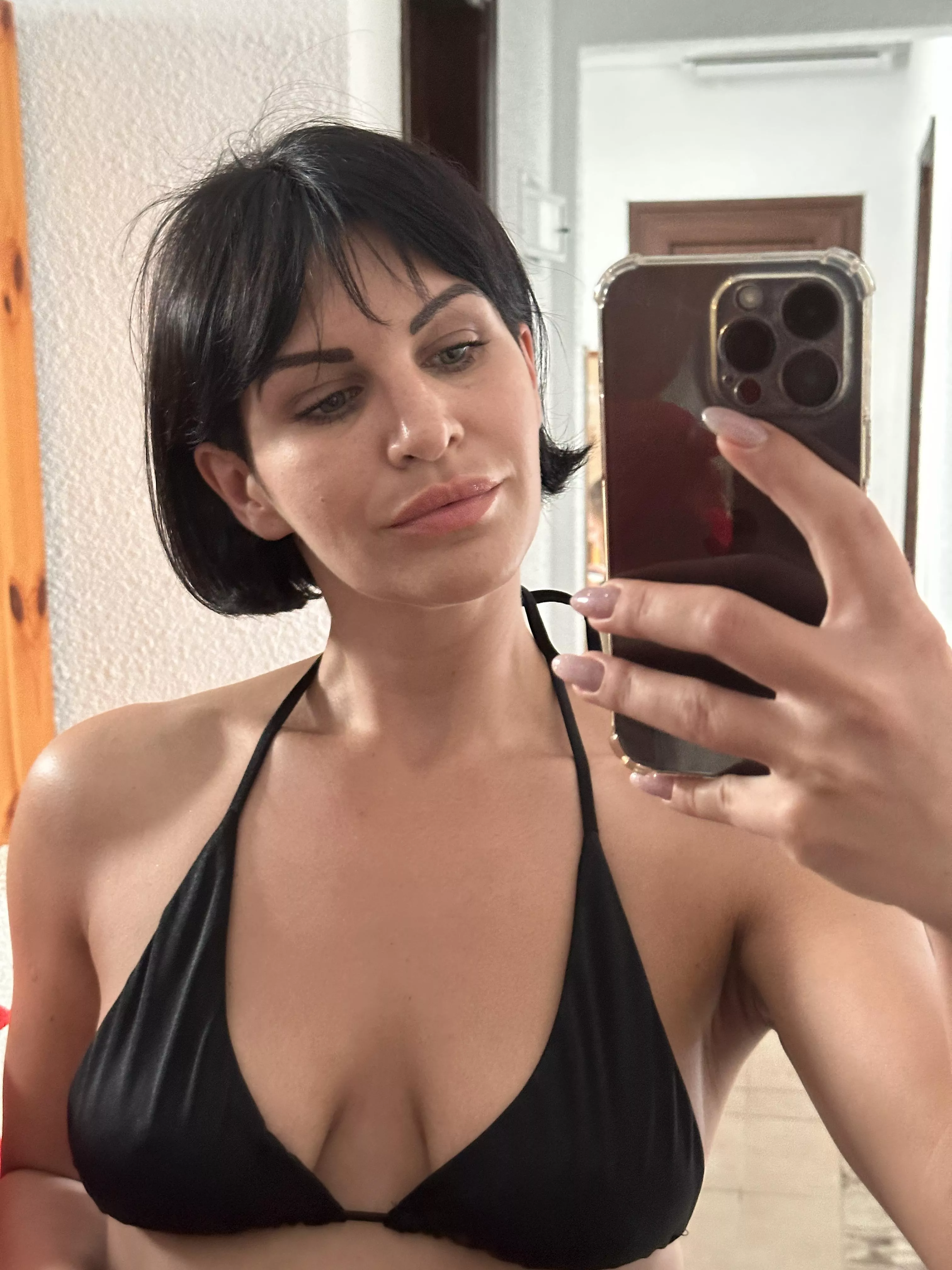 Just back from beach, lets make love? posted by sharplyfree