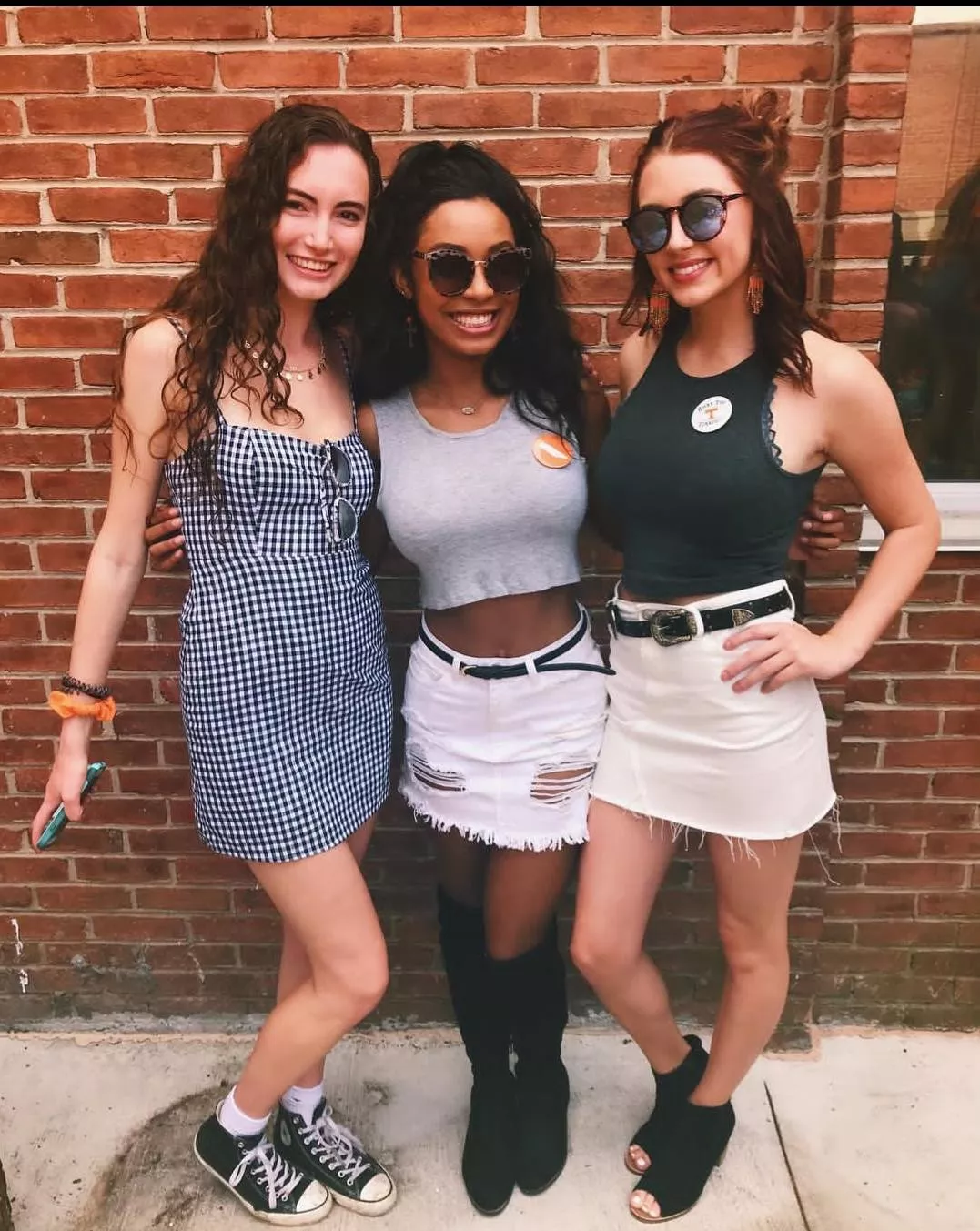 Ladies with shades posted by Accomplished_Award13