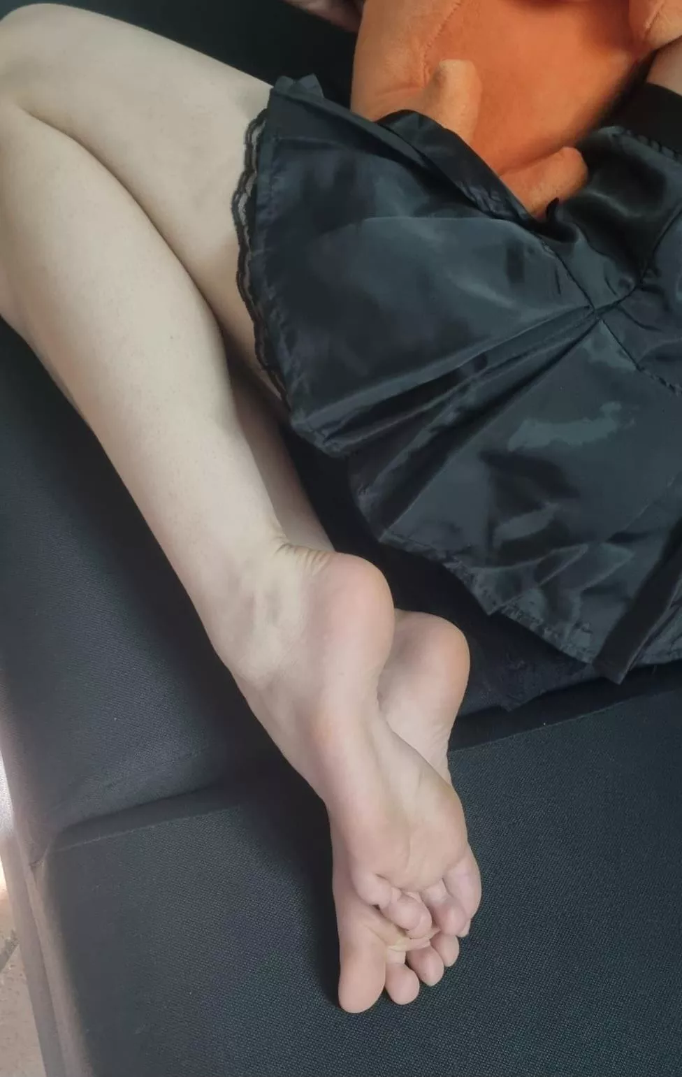 So cold, anyone wants to warm me up? posted by CutieMaeve