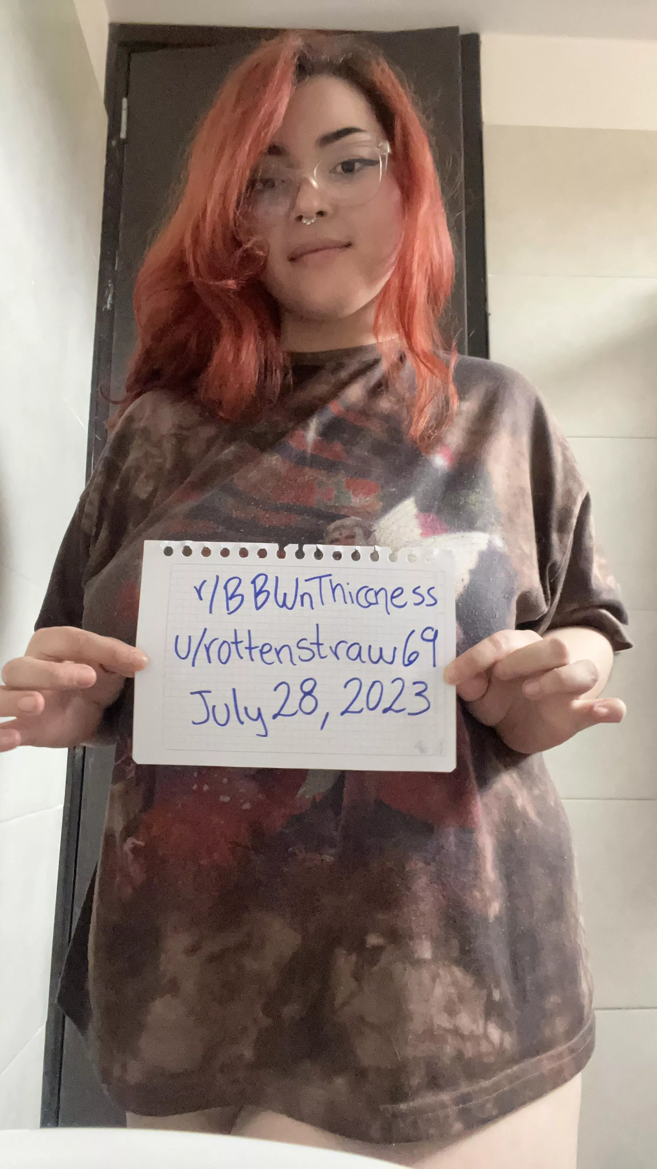 verification post ! hello y’all 💕💕 posted by rottenstraw69