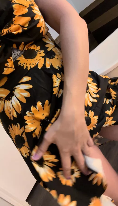 Who doesn’t love a sundress!? by mommelonss