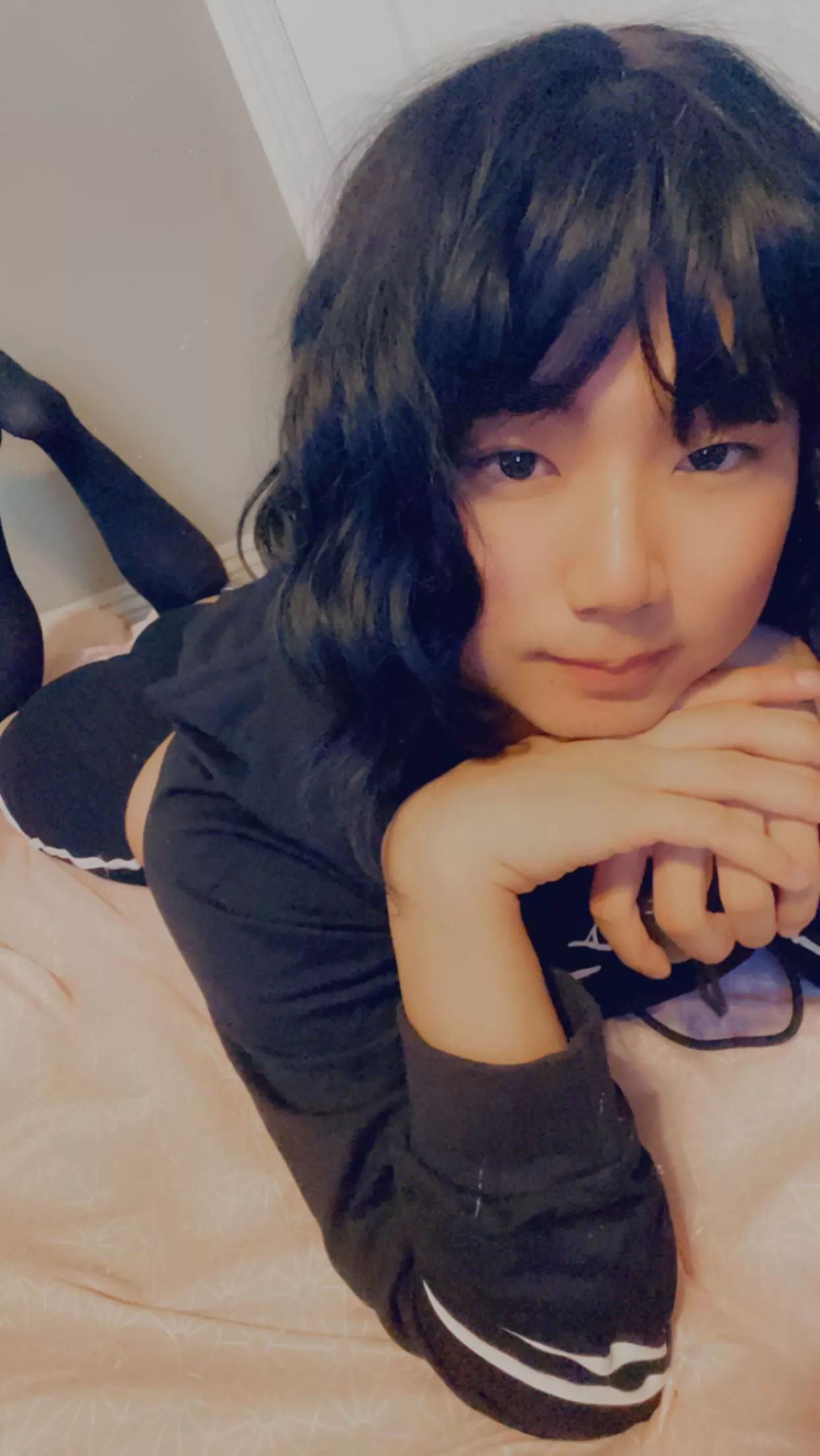 Whoever created this pose deserves head~ posted by Pinakoala01