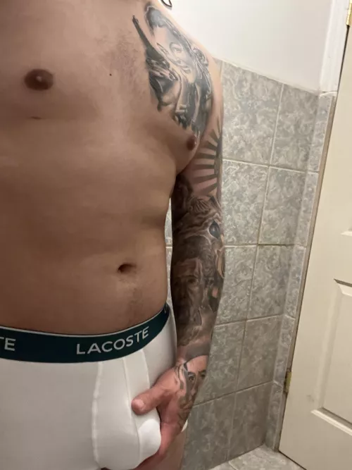 27M visiting 8/5-8 couples/looking for a good weekend. Also travel often to SoCal by BODEF116