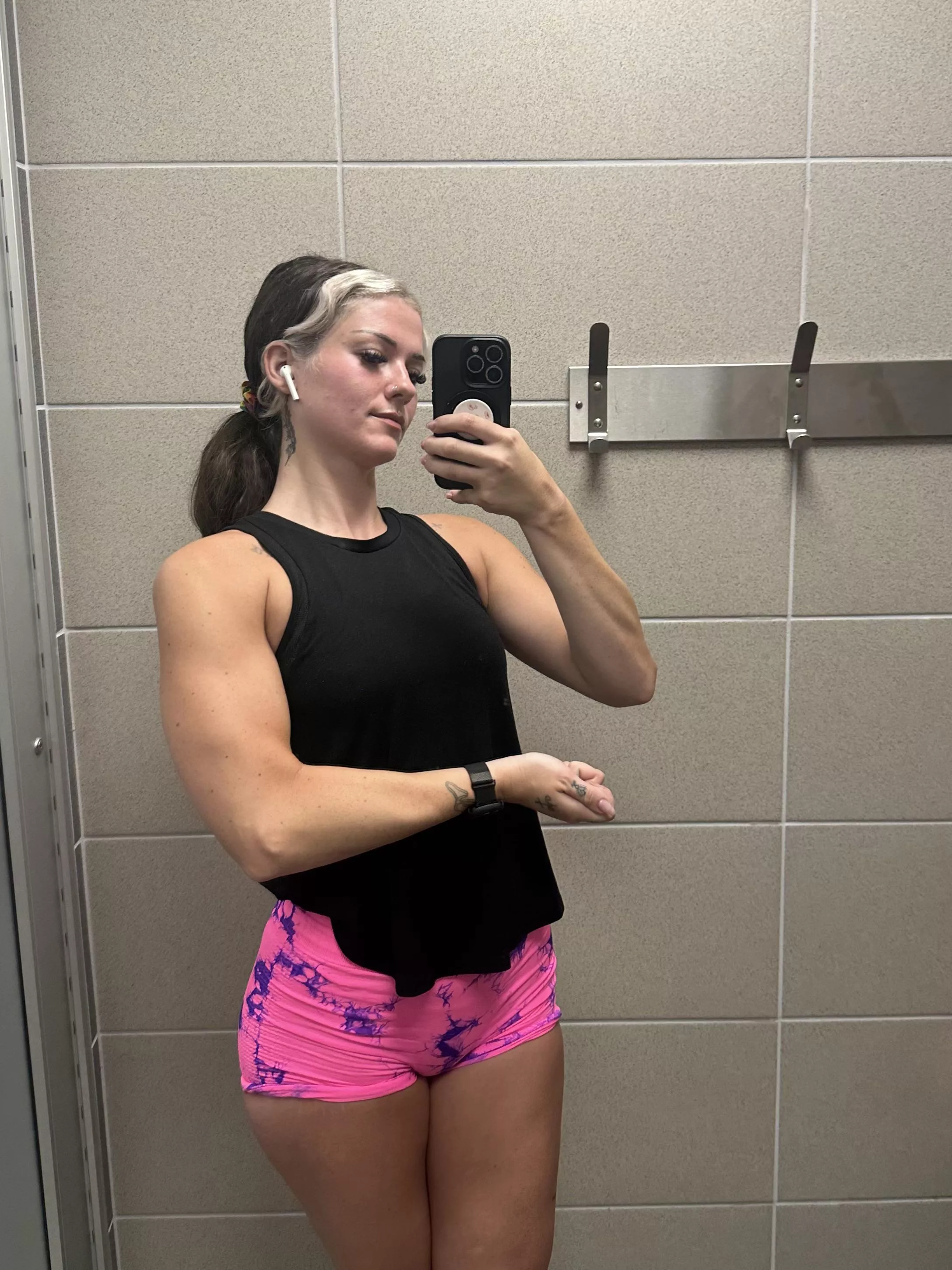 Have a great pump posted by lolotaylor