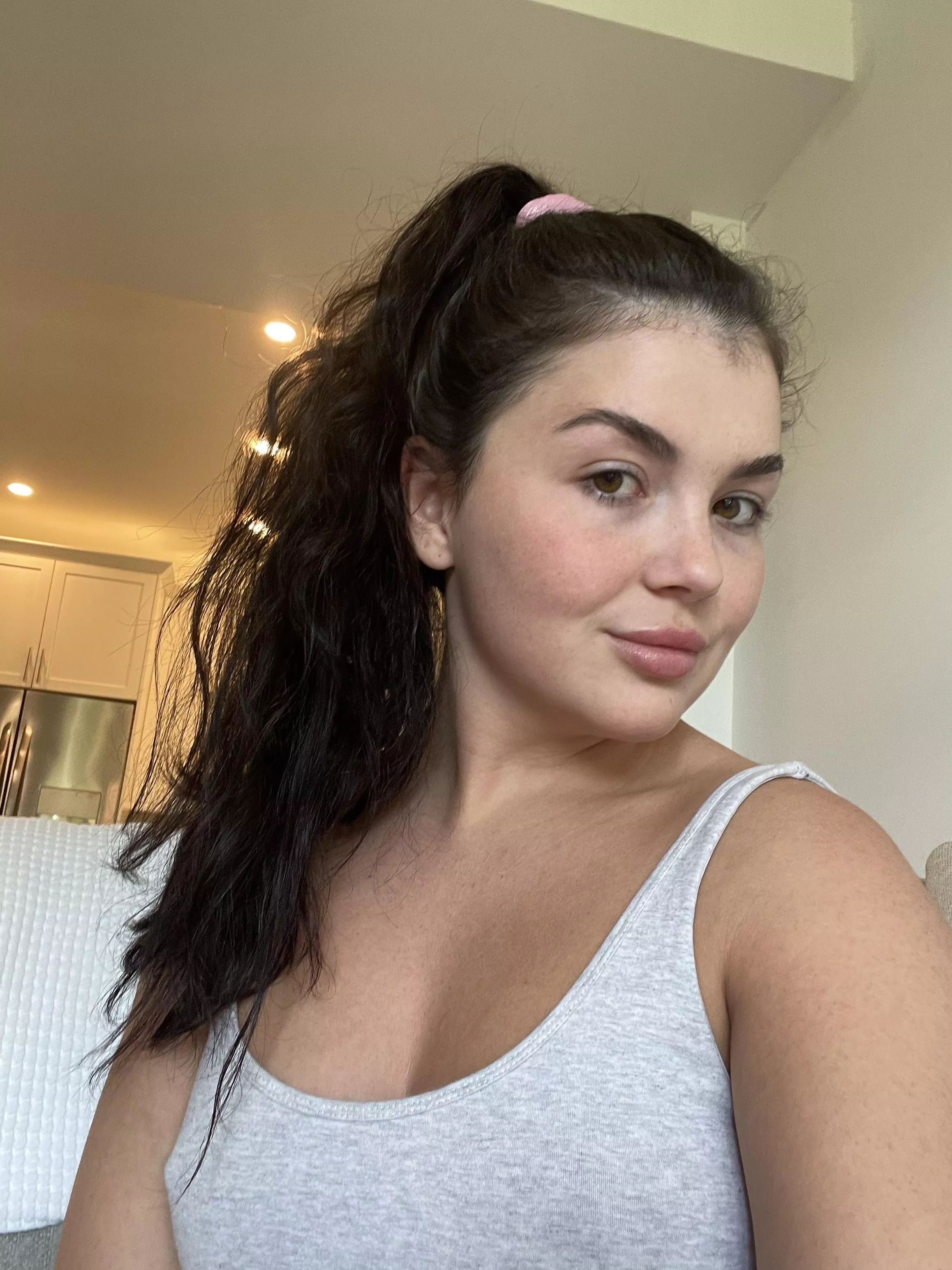 Pony tail and my pokies want to say hi! posted by Sarahbaileyy