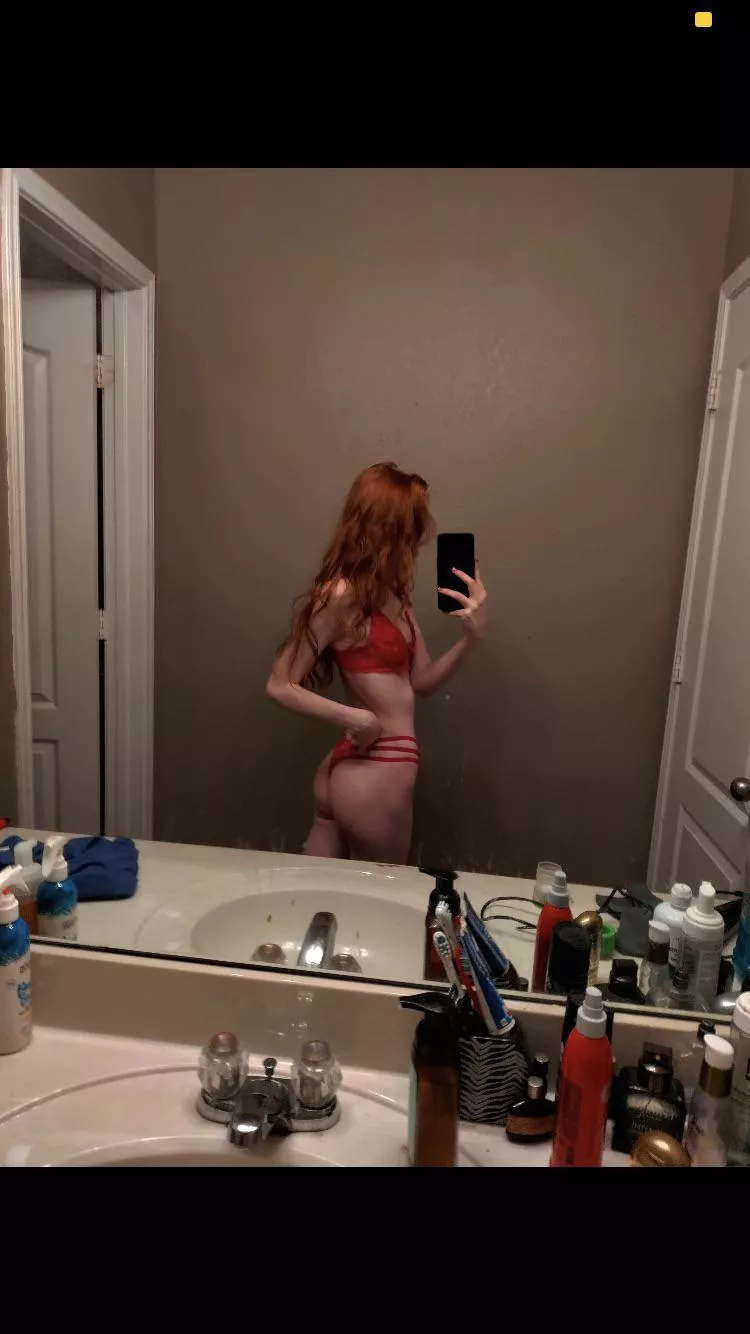 Redhead in red ;) posted by Disastrous-Welder126