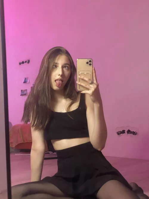 They say men like silly girls by Kareena_Doll