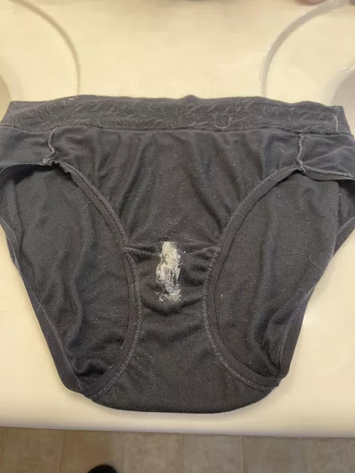 Wife likes to cream the black ones by ejmarket