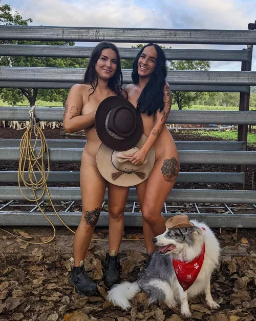 Brunettes by Gthang21220