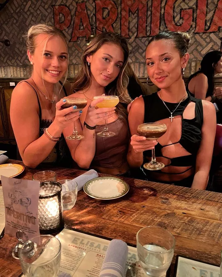Cocktails with the Girls posted by ModernHagiography