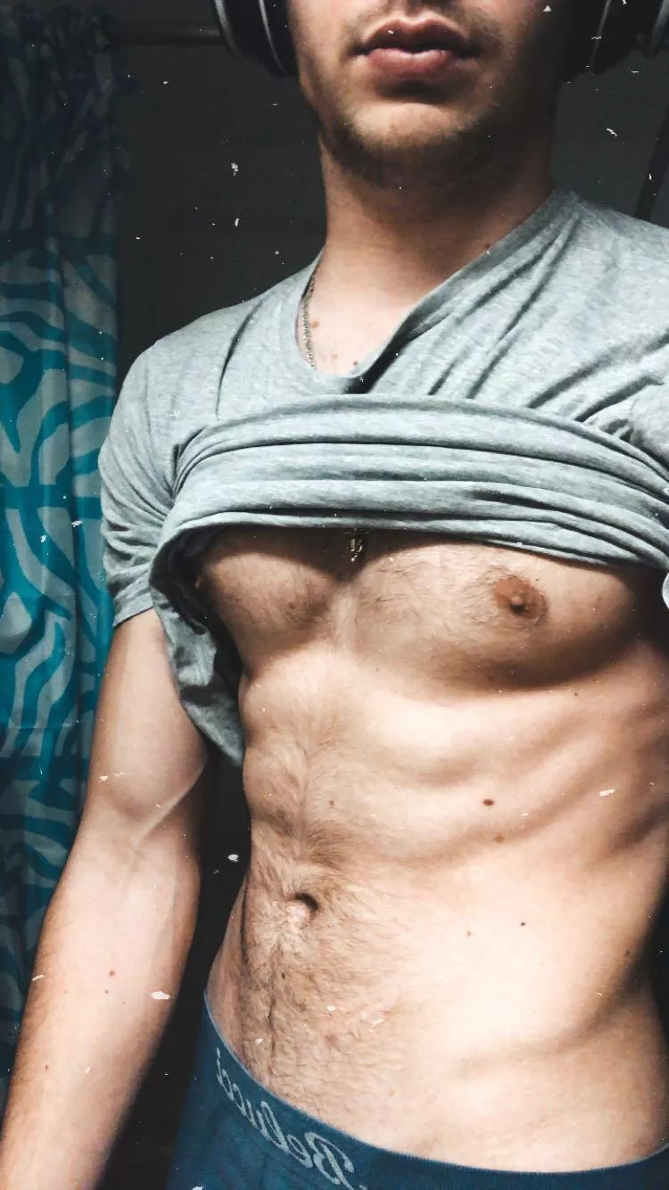 Do you need someone to cuddle with? posted by canyouguessmyagepls