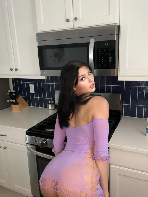 Do you want to have a piece for breakfast? 😳 by AmDeadBoi