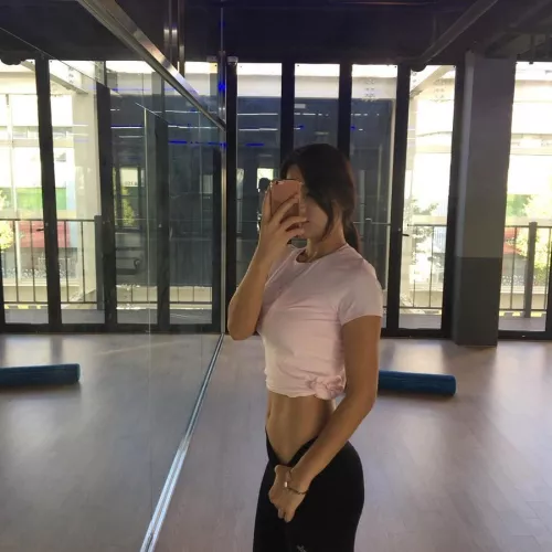 Here's a workout selfie, do you like it? by MissIzi