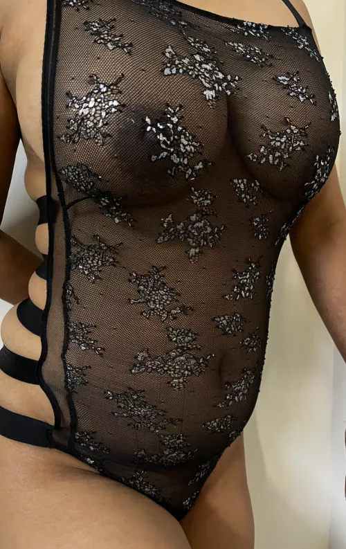 If Victoria had a secret...this is it by cindy_mellow