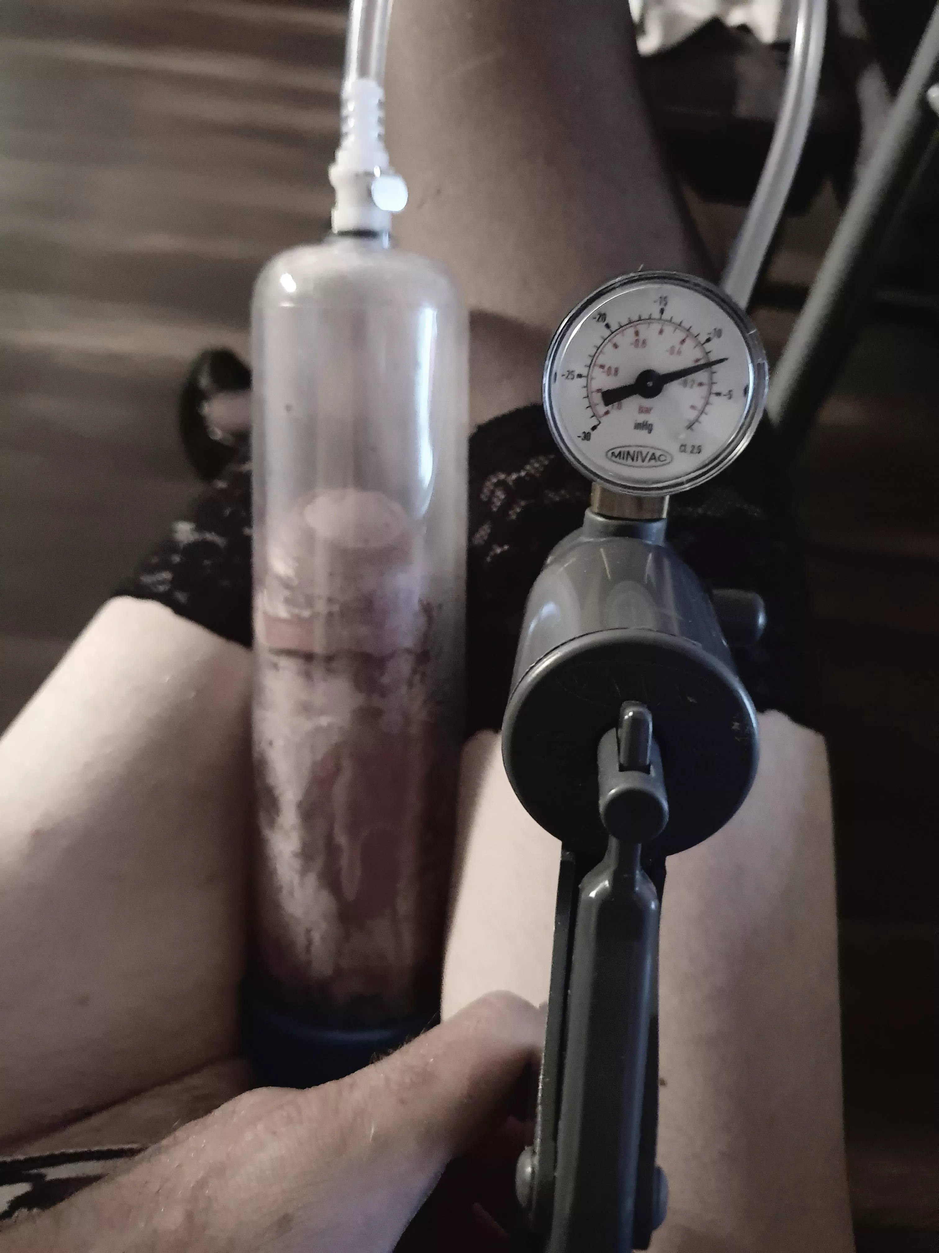 Little pump in lingerie posted by Neo1504