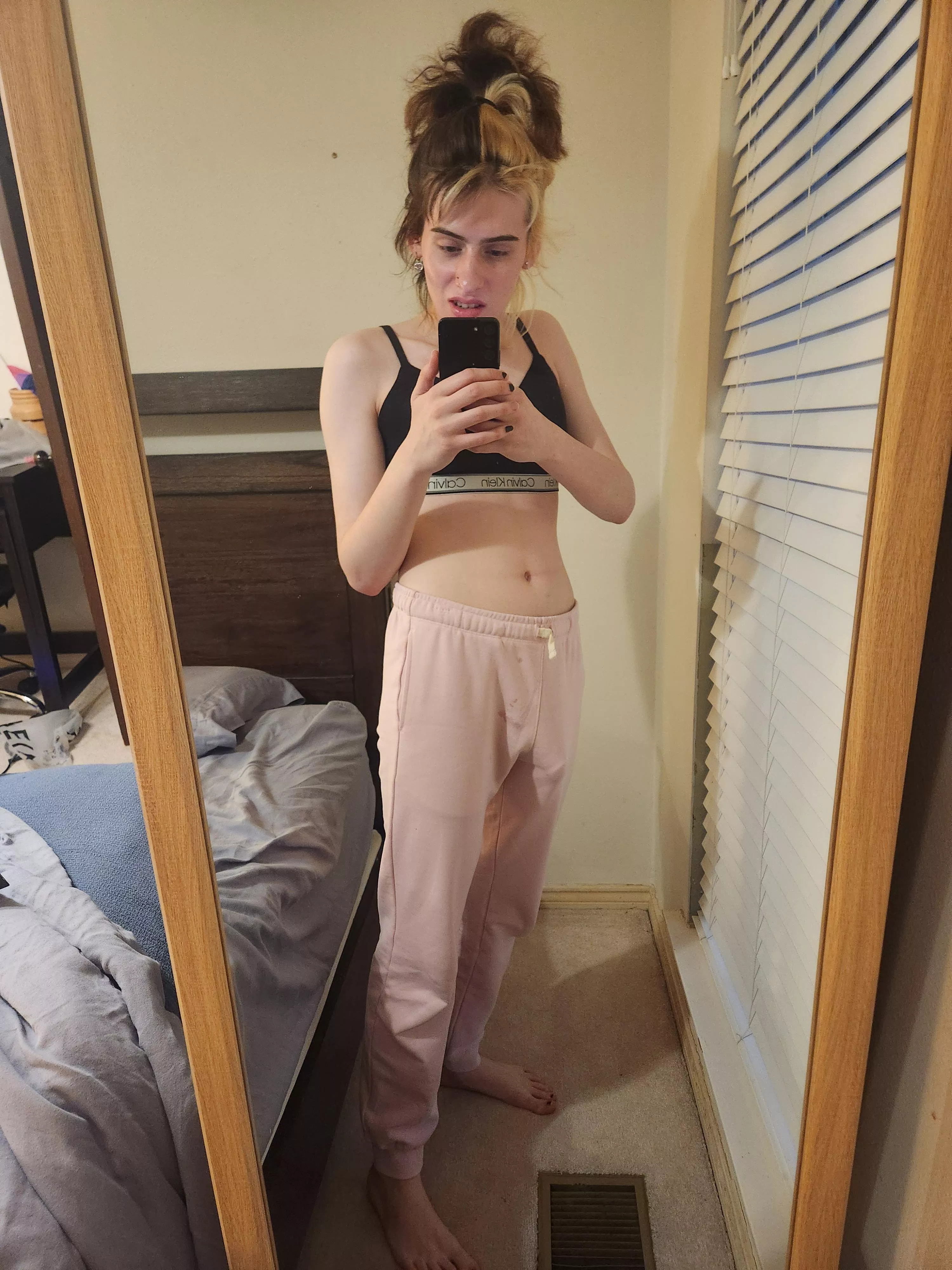 maybe wearing sweatpants wasnt the right idea... posted by essypop