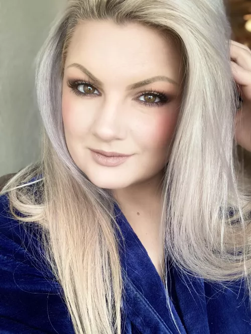 My first post here! In my soft, royal blue bath robe 💙 by Belflock