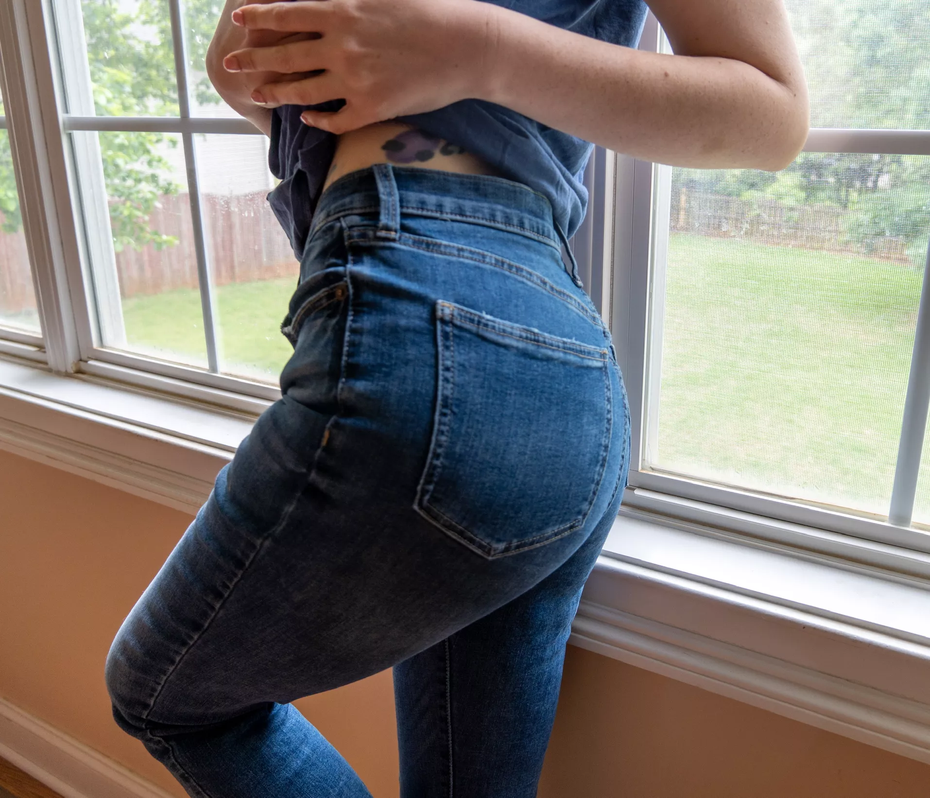 My jeans could be tighter posted by themaryfairyy