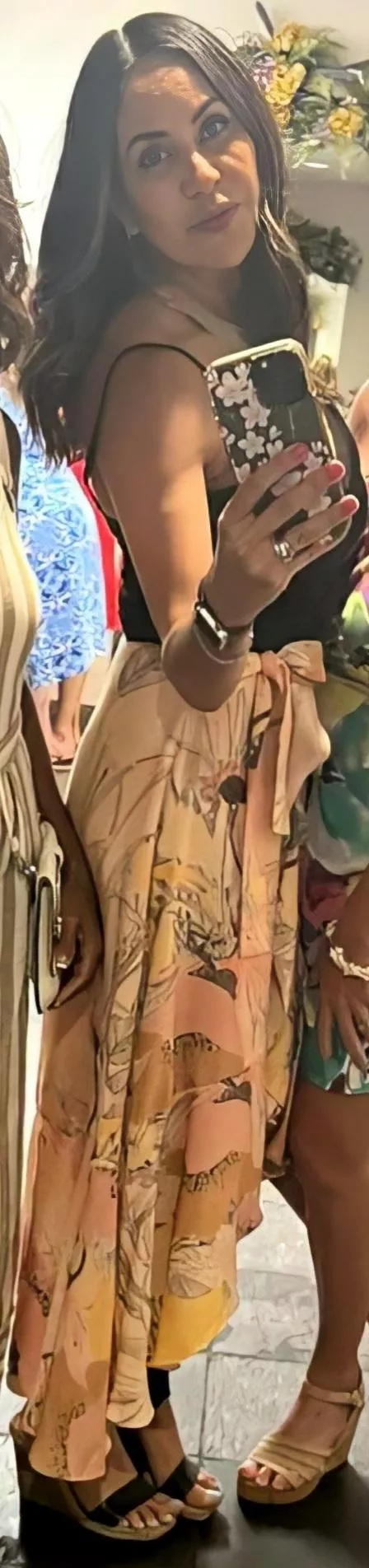 Party dressed posted by milflover5821