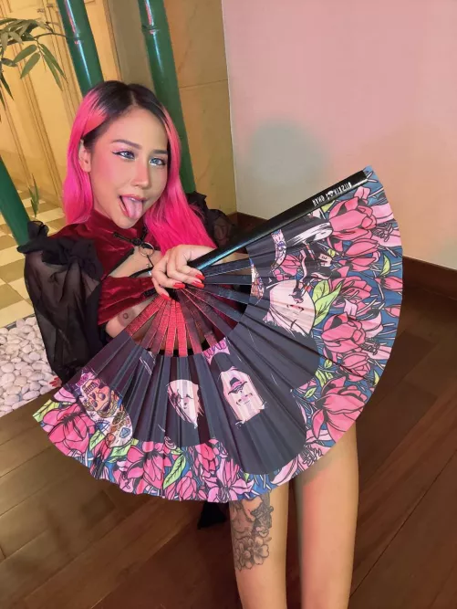 Rail me please by LowJournalist9625