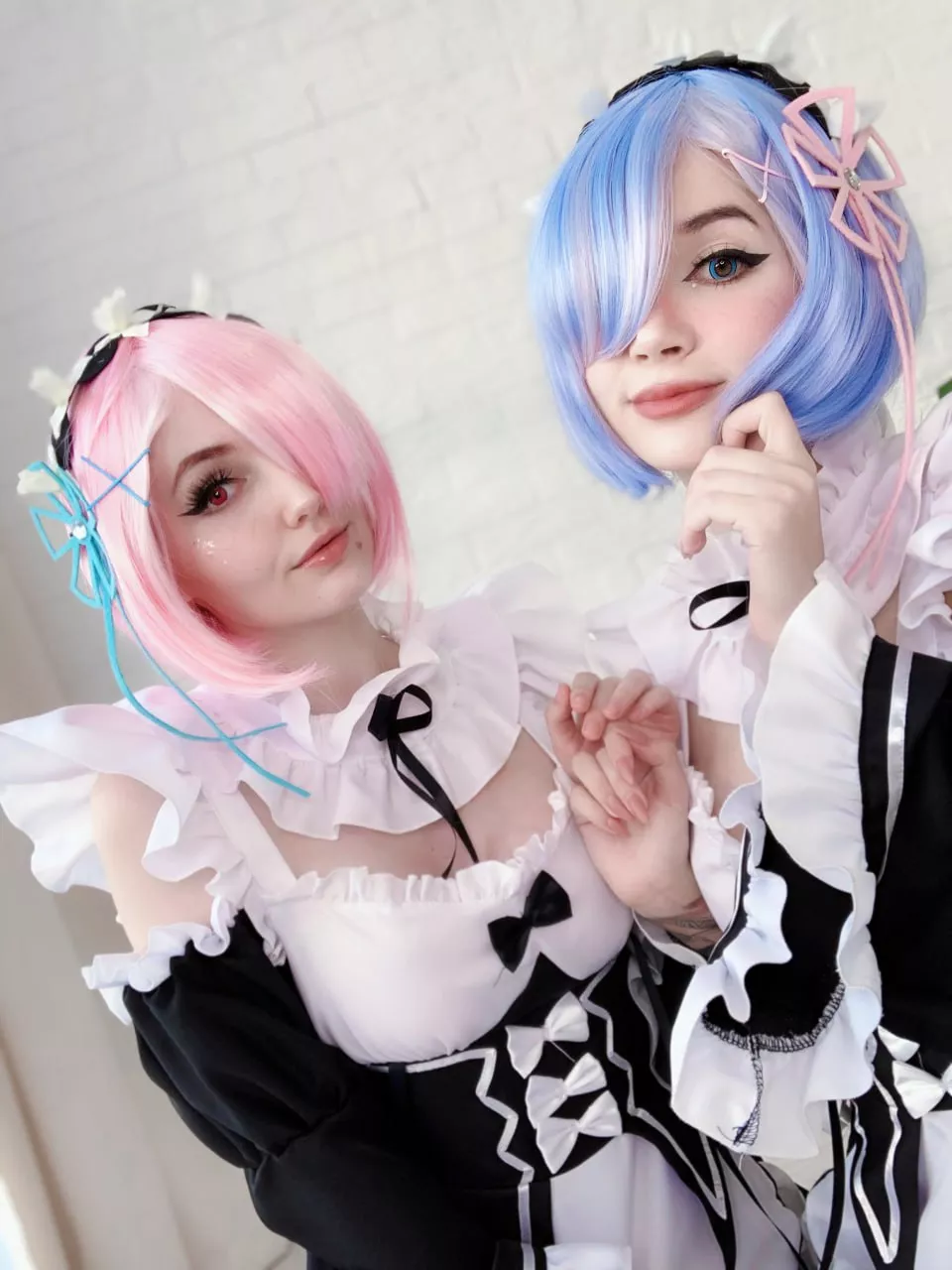 Ram&Rem(Sia Siberia and Purple Bitch)[Re:Zero] posted by Sia_Siberia_Real
