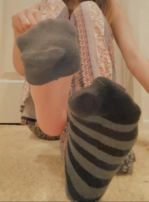 [selling] Goth girls do it better~ LAST DAY of July BOGO sale on all items~Selling panties/socks/bras and more~ items $15+ by SlutSellingSocks