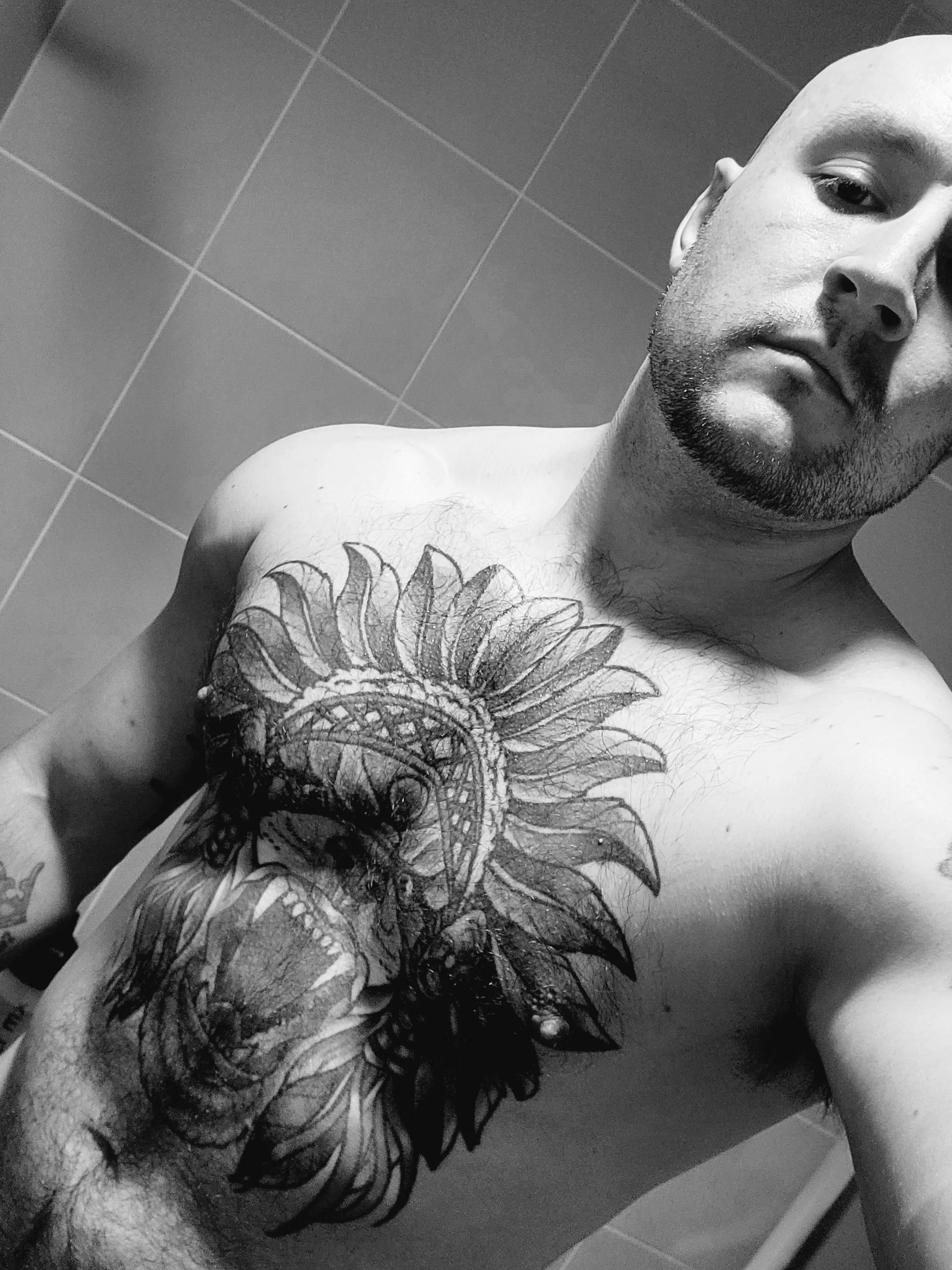 Sweaty day in the gym, how are you? posted by hubby-material