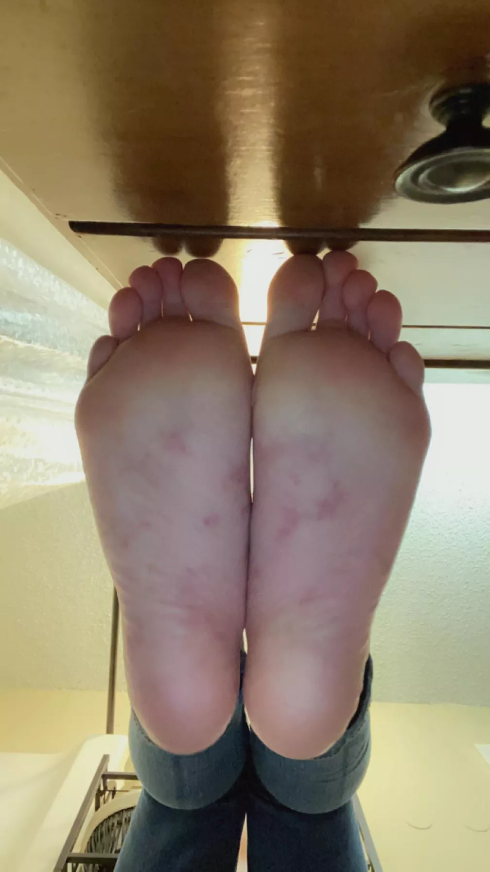 Under my feet, how do you like the view? OC posted by AnnaKit46290