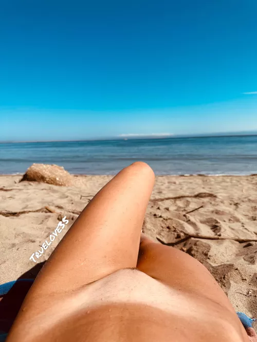 Beach’n by TrueLove35