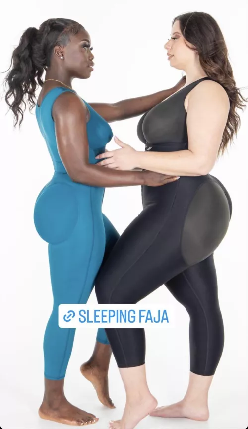 Big and small BBL by Theturtlehermit2000