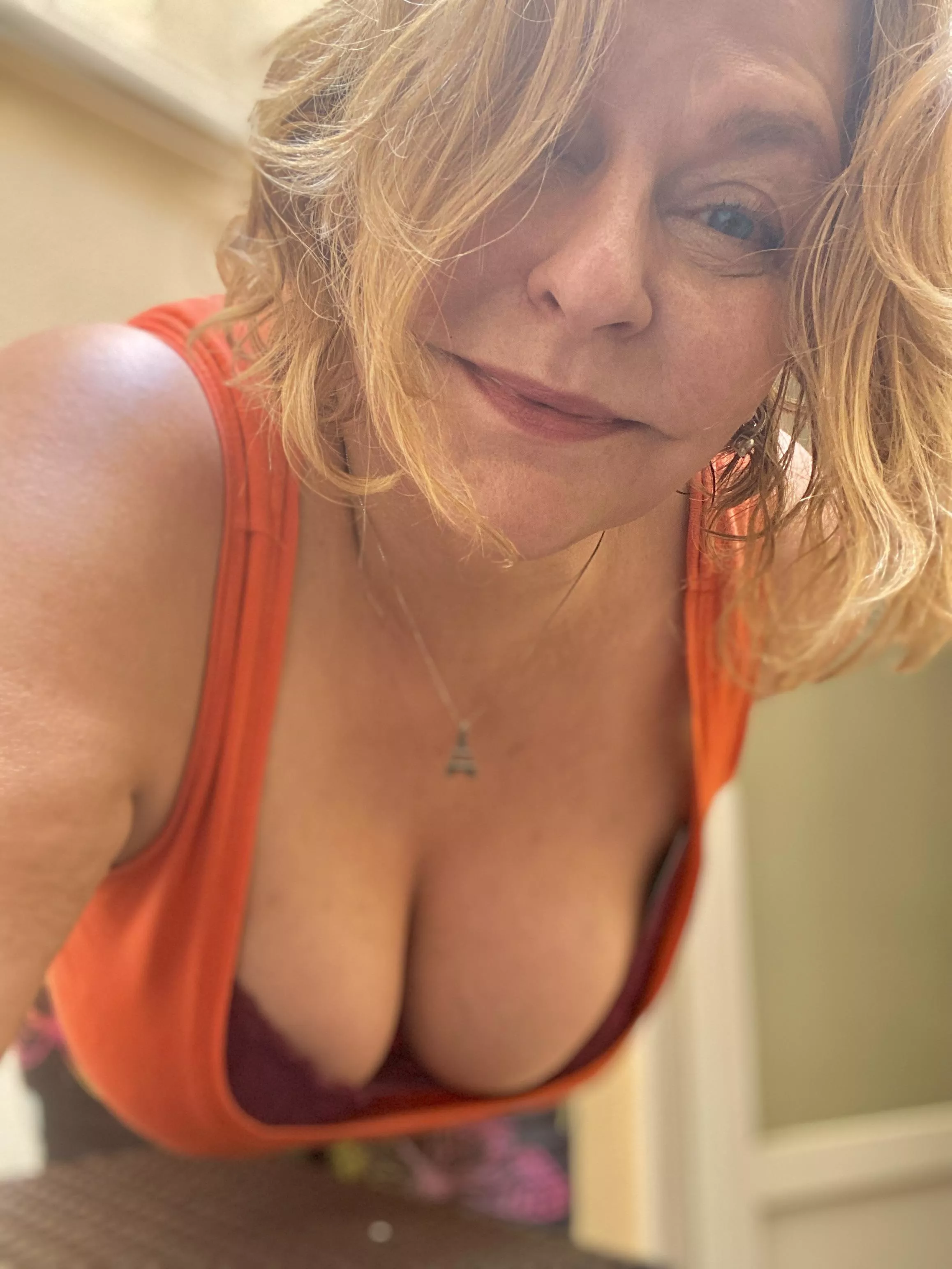 Did you finish the assignment?” Asks Teacher Tess nudes | GLAMOURHOUND.COM