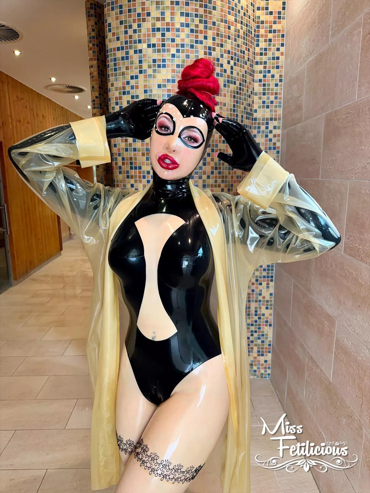 How do you like to spend your Sunday? Maybe watching some films? 😏 posted by Miss_Fetilicious