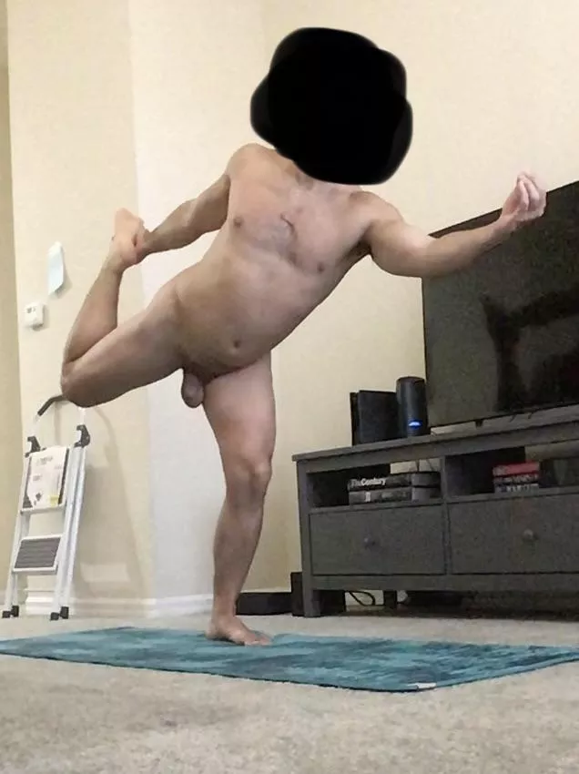 King dancers pose. Getting more flexible with each practice. posted by NatureGuy2