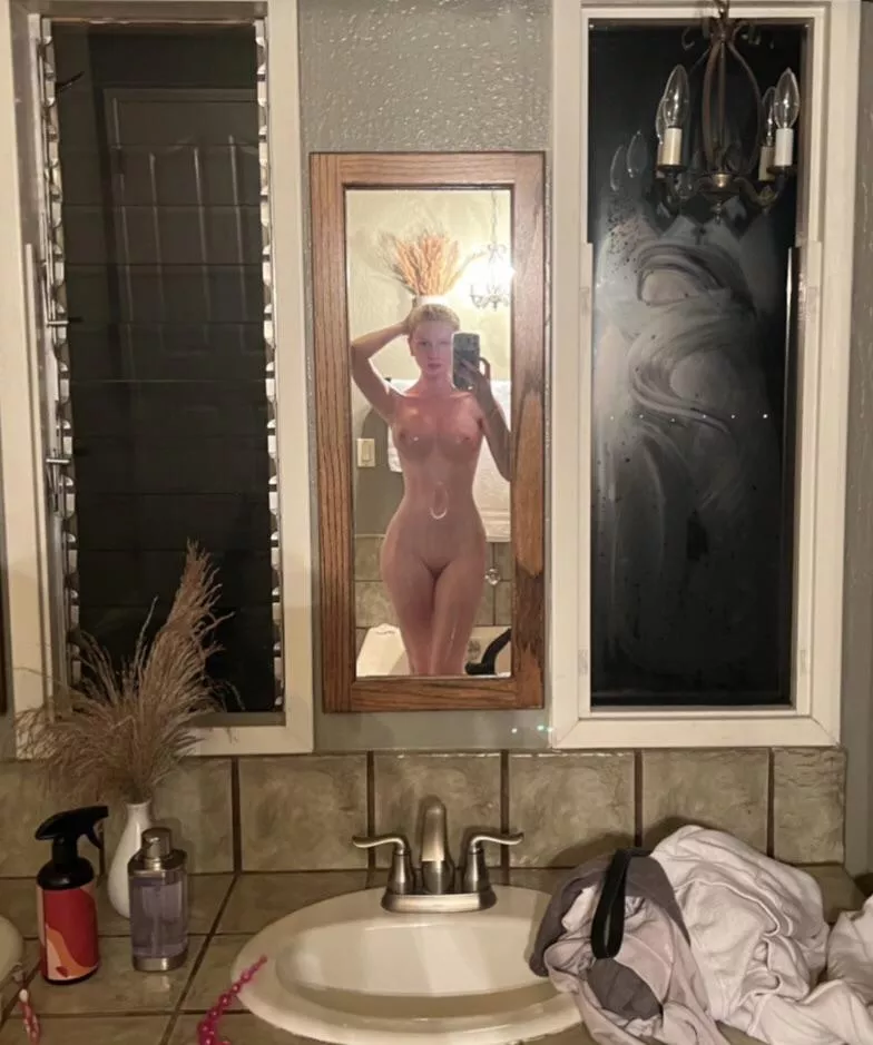 My morning routine before class posted by emilytaylorxo