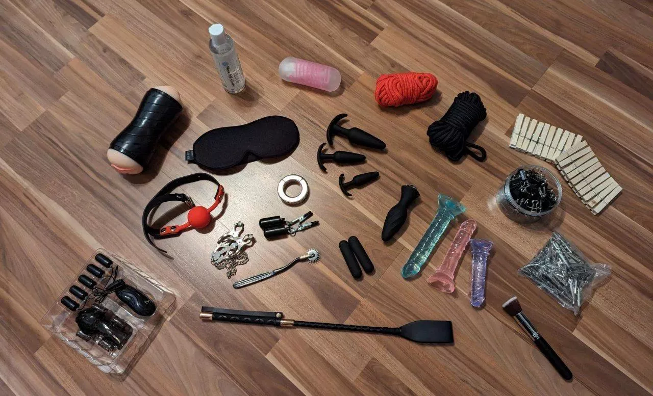 Need someone to play with me tonight posted by Norbath