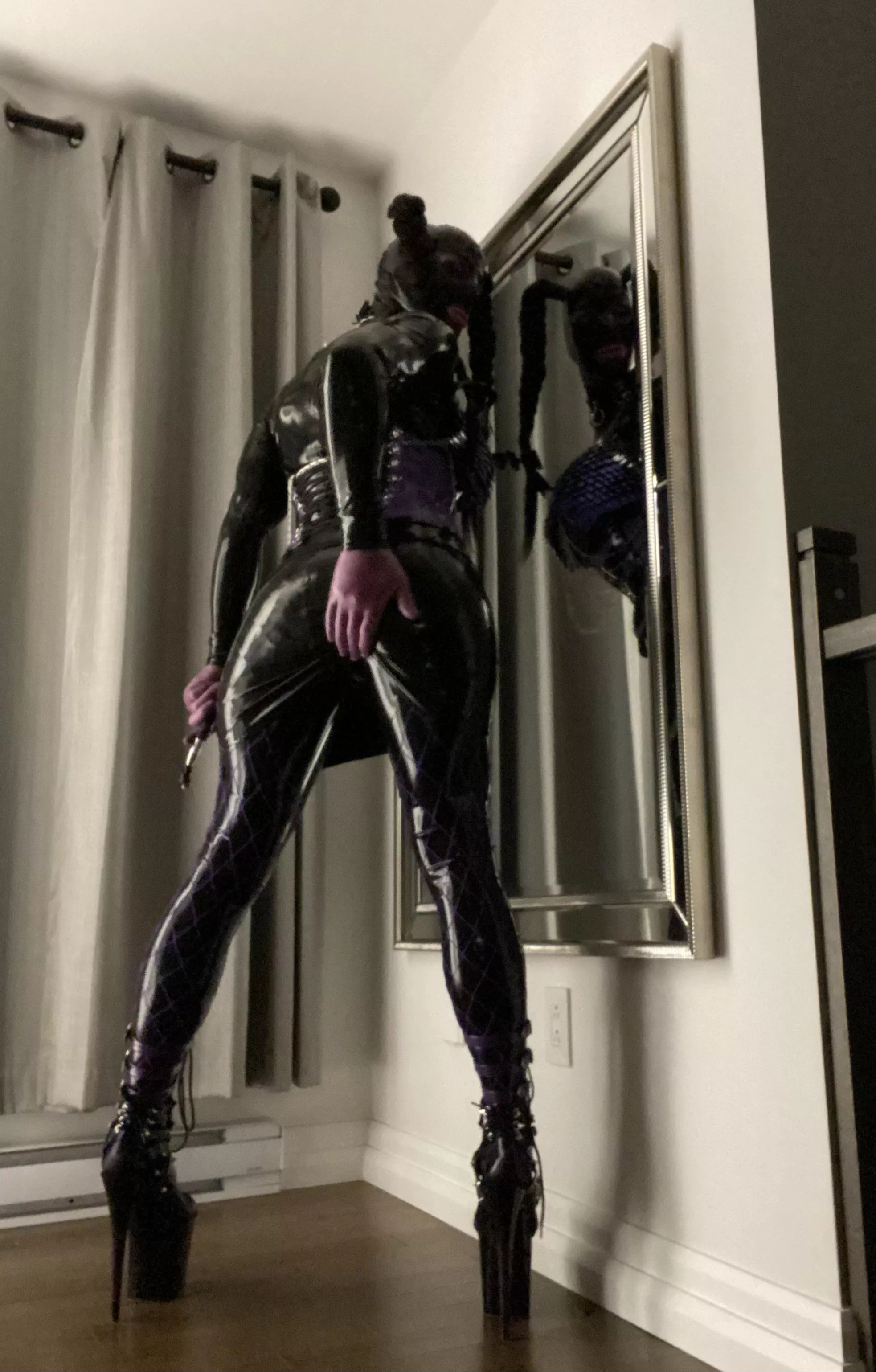 Rubber sissy slut completely rubberized and mind fucked ! posted by latex_cinderella