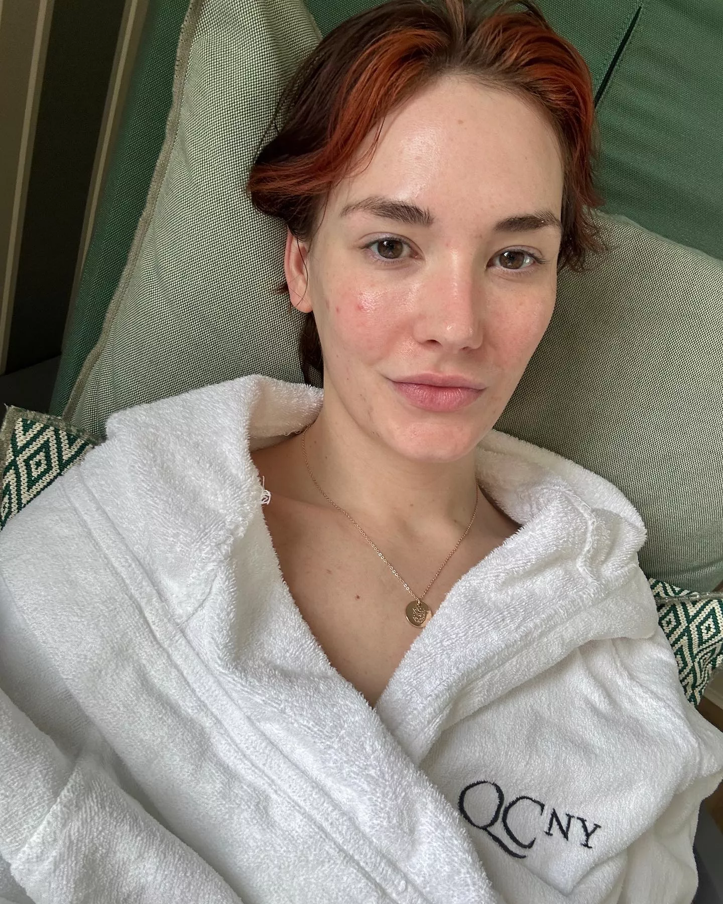 The natural beauty of this queen is surreal. posted by Electronic_Bit354