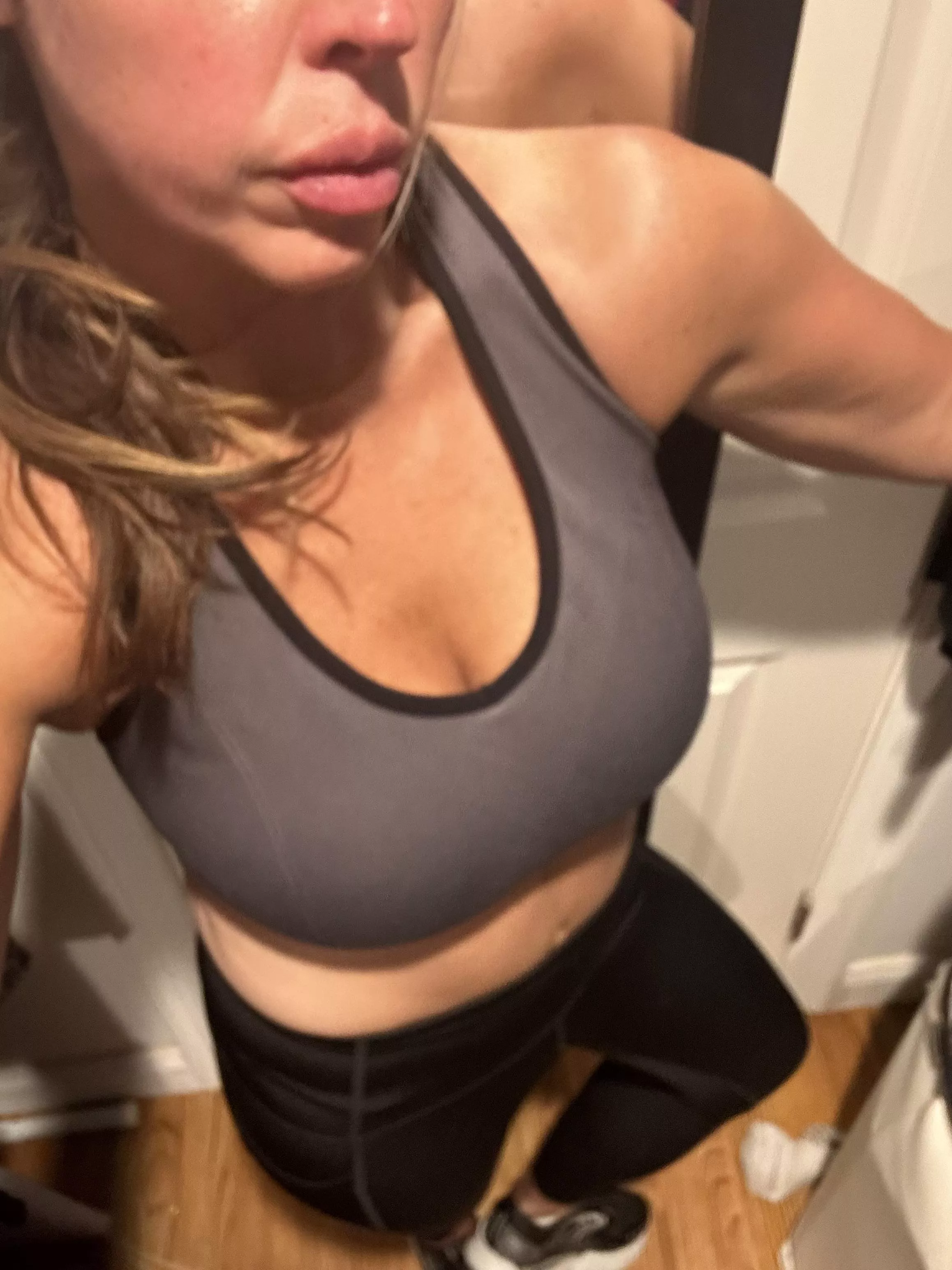 Would you check me out at the gym posted by Mom_gone_wild