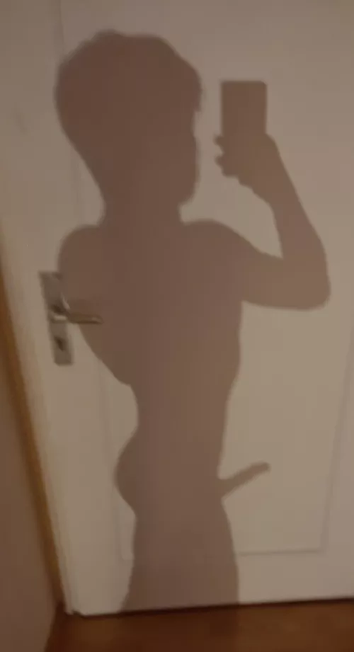 [18] a little bit of shadow fun 😶 by femboy_for_u