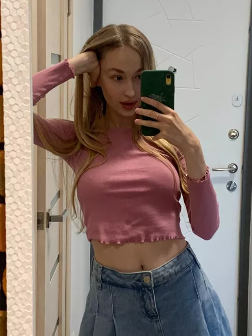 19f …feel so girly today by lubojw