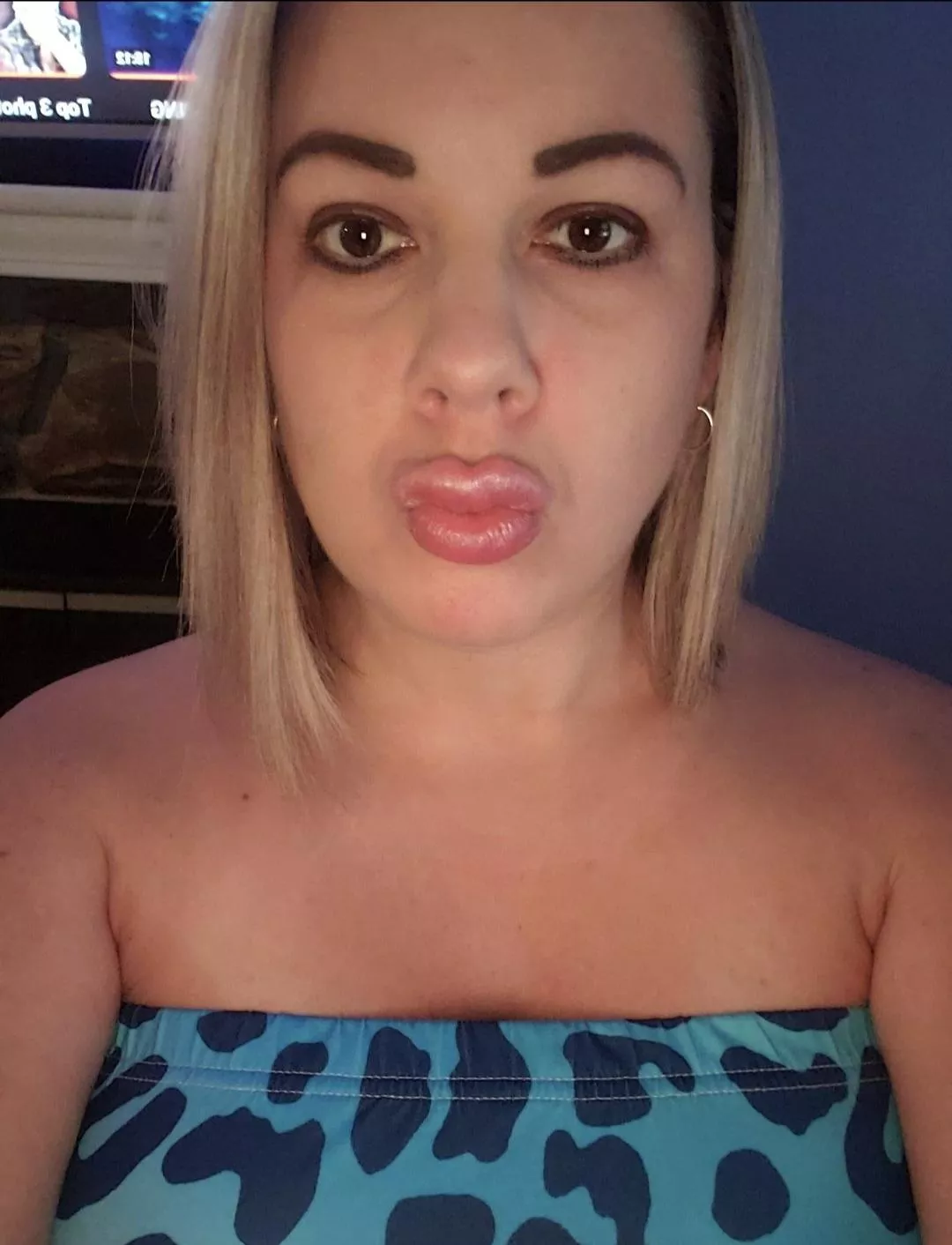 Can I wrap these around something posted by Hotnursefla