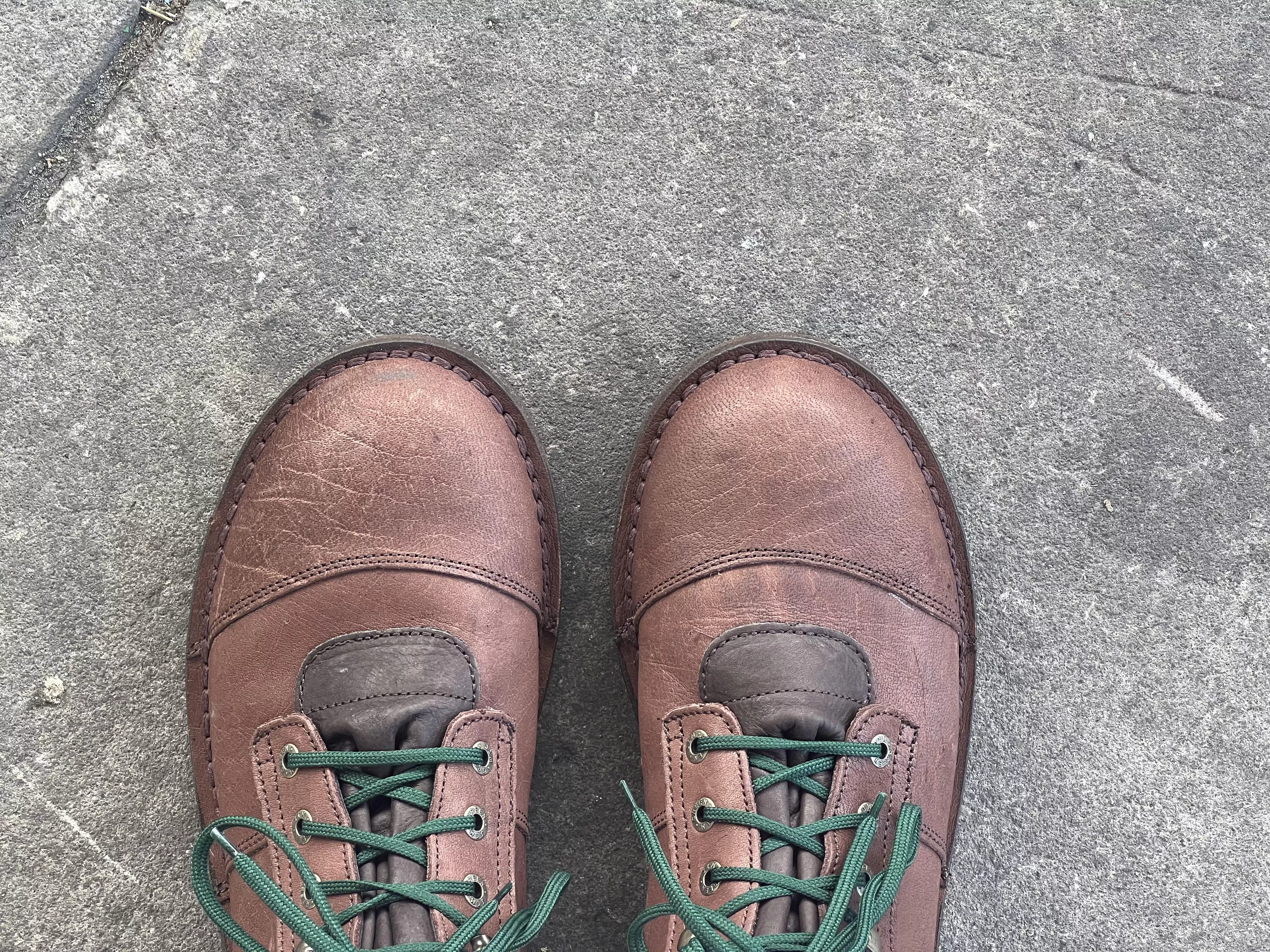 Different shape toe boxes? posted by SADD_BOI