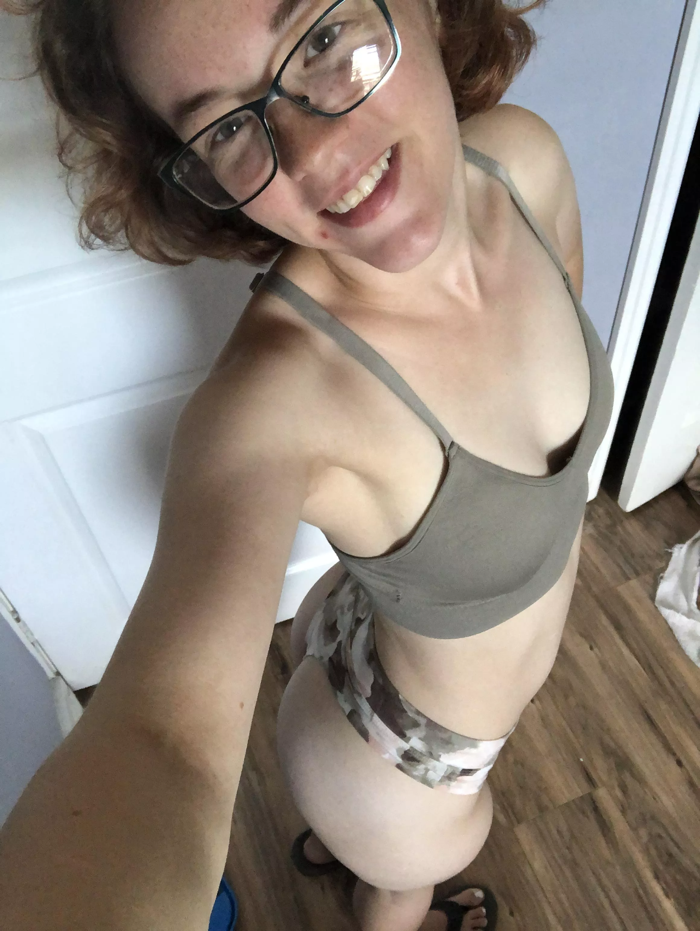 Flashing my best feature posted by thebreefontaine