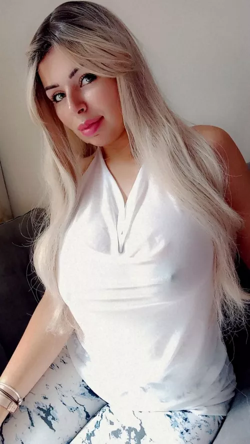 Gonna go pay my electricbills, I hope the cashier don't mind me bra less by tyrondoth