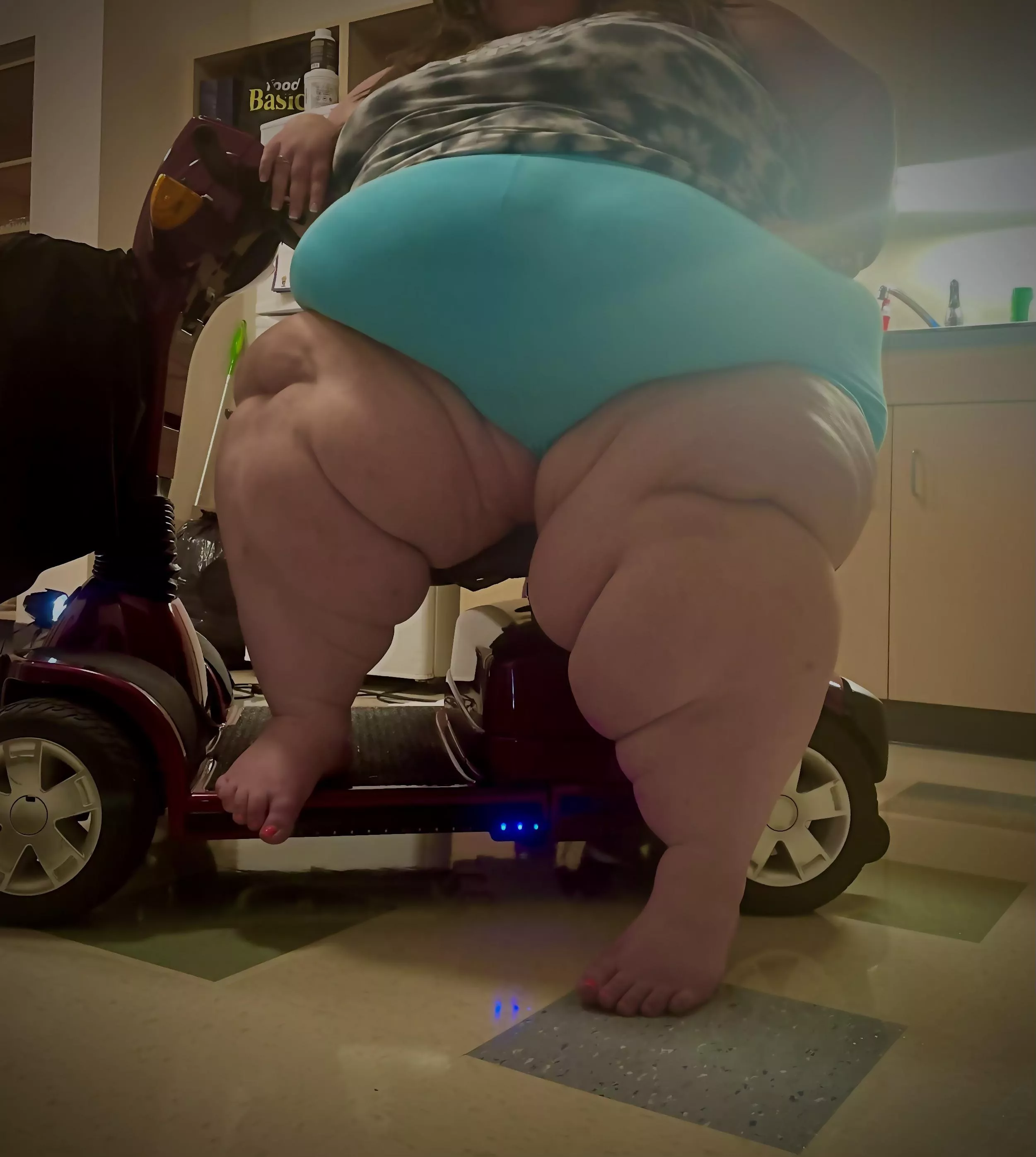 Hey Everyone 👋🏼 700lb Feedee Here! 😁 posted by USSBBWSUPERSOFT