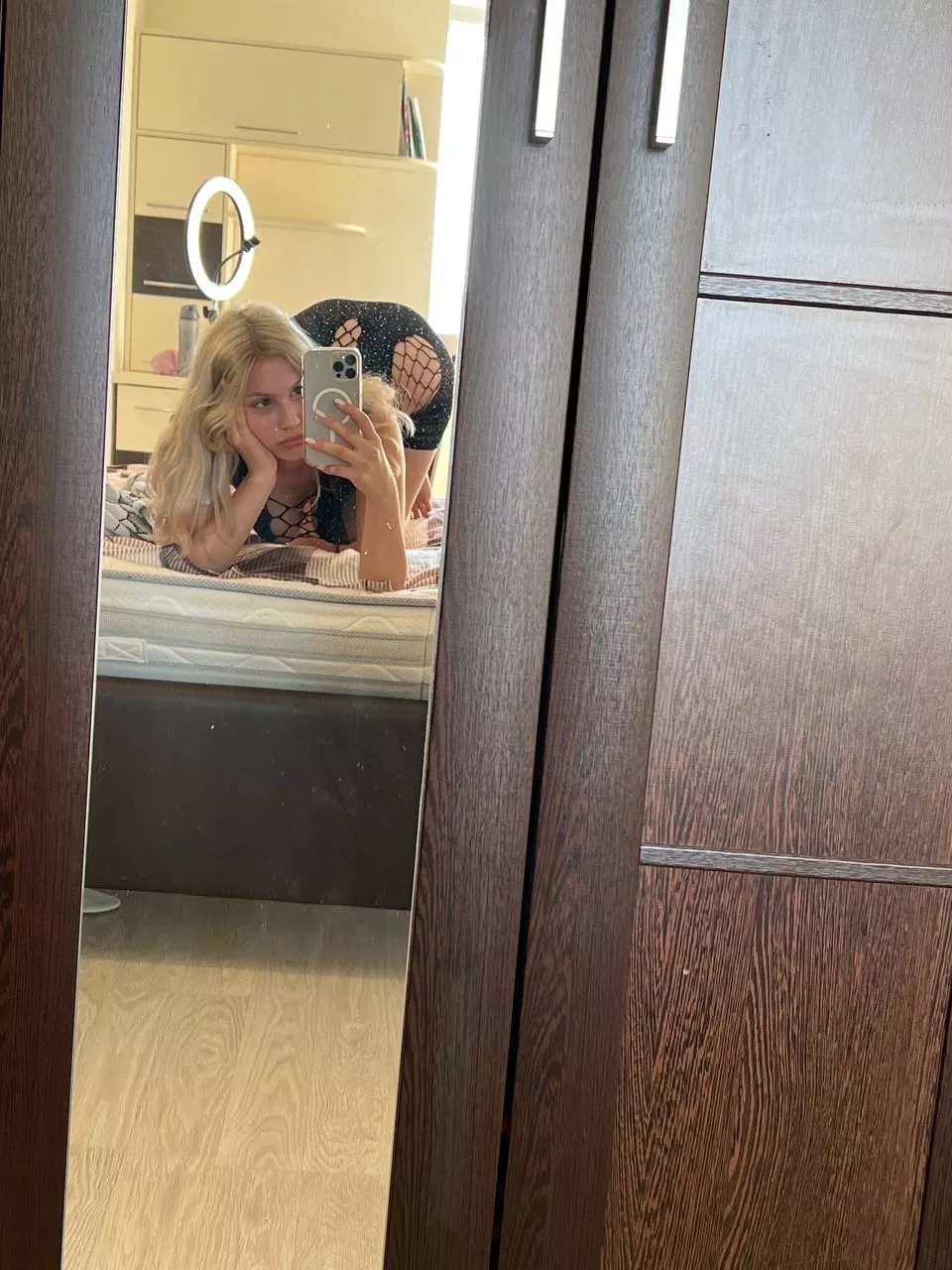 I’d love to seduce you 😉 posted by Kinder_mudo