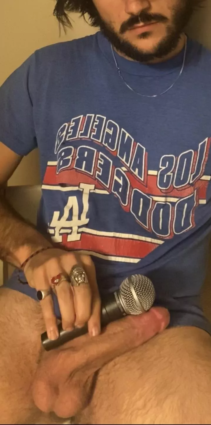 Is this thing on? posted by Admirable_Trust4221