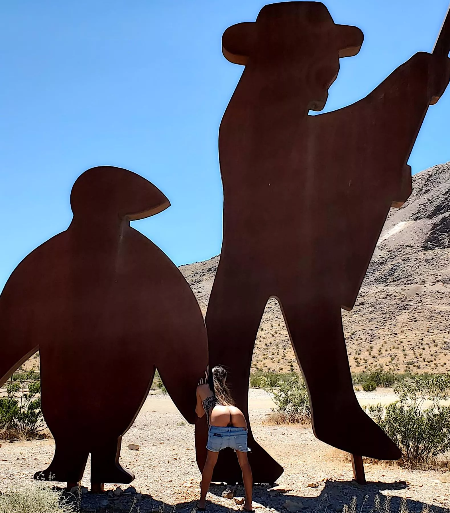 Ready whenever you want to get your dick wet posted by YummyHoneyyy