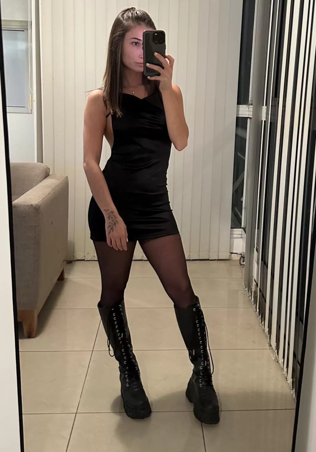 This dress makes me curvy! It’s a fact posted by RaileyJordan24