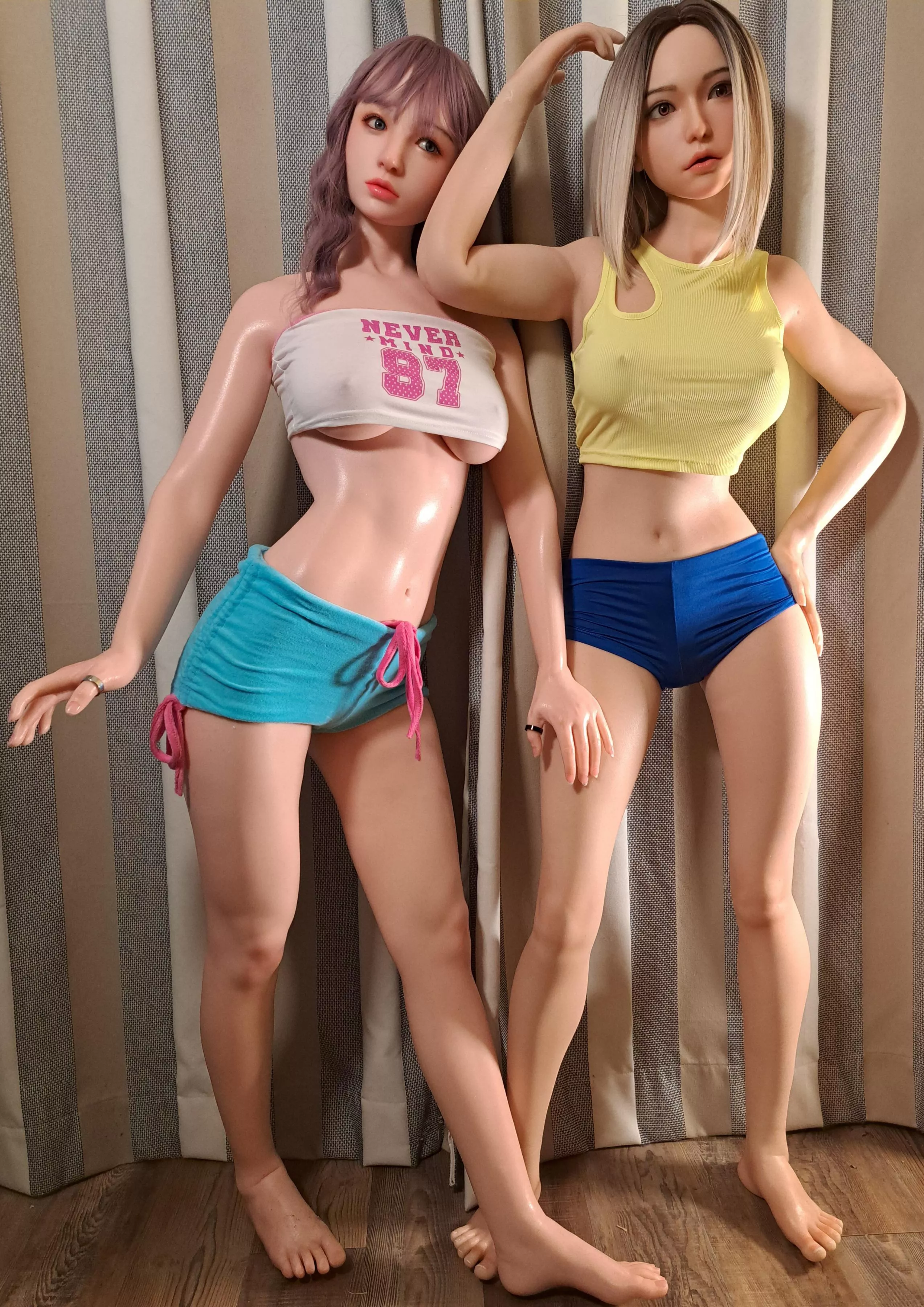 Amber be like: Is this the right pose? 😅 posted by HereIsJenny